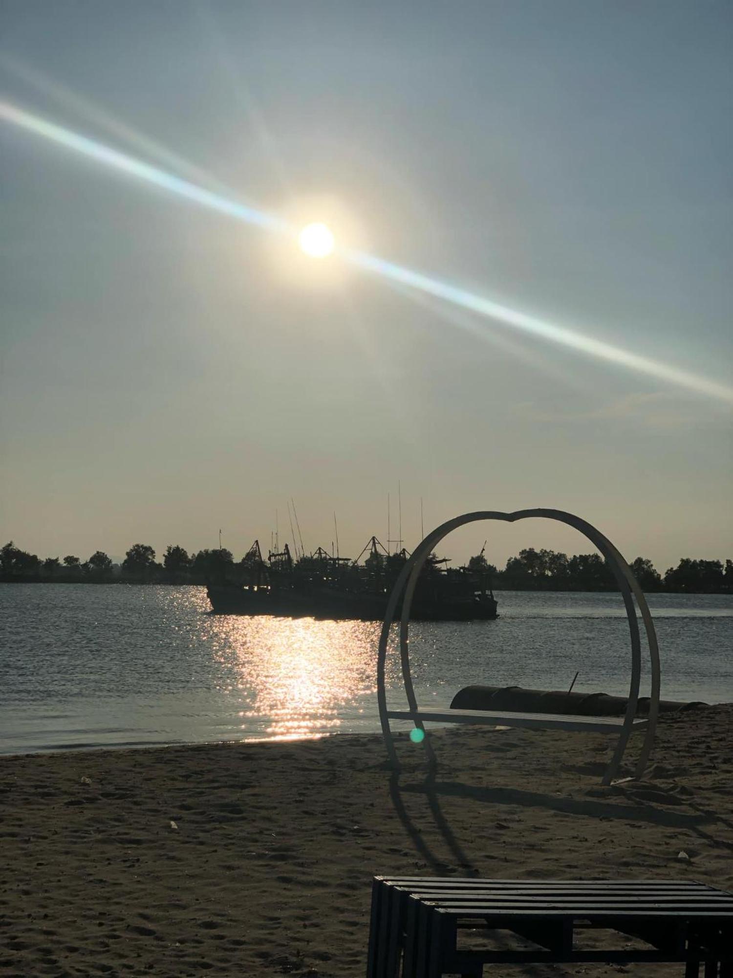 La Plage De Kampot By Lee & Hap Guest House Luaran gambar