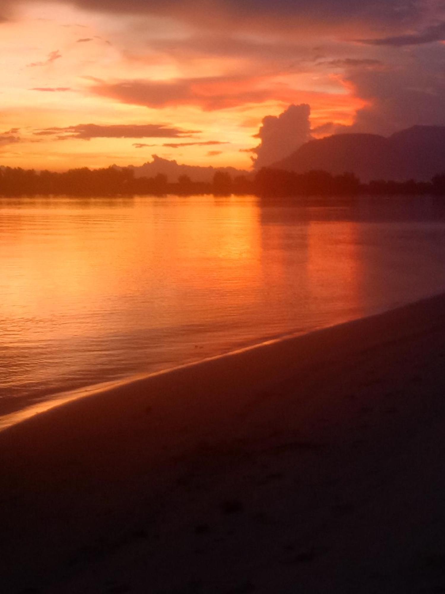 La Plage De Kampot By Lee & Hap Guest House Luaran gambar