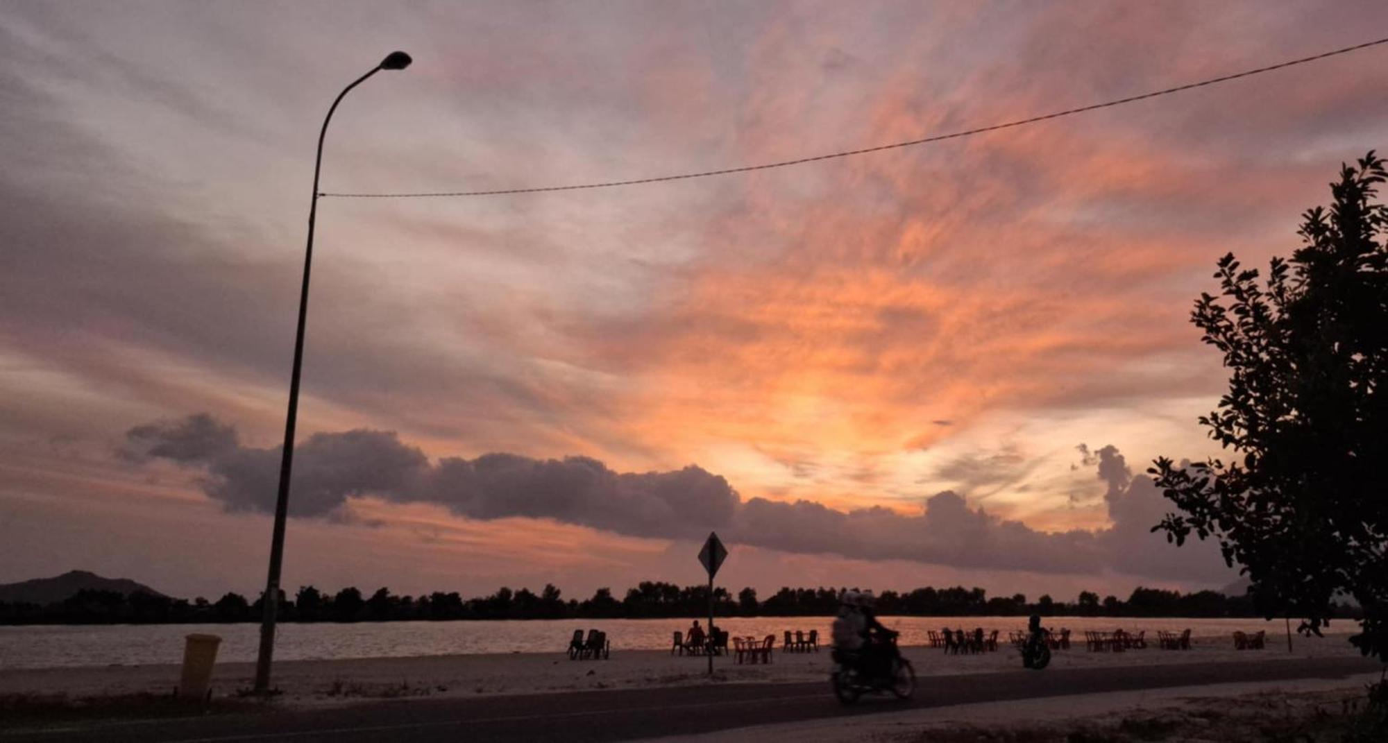 La Plage De Kampot By Lee & Hap Guest House Luaran gambar