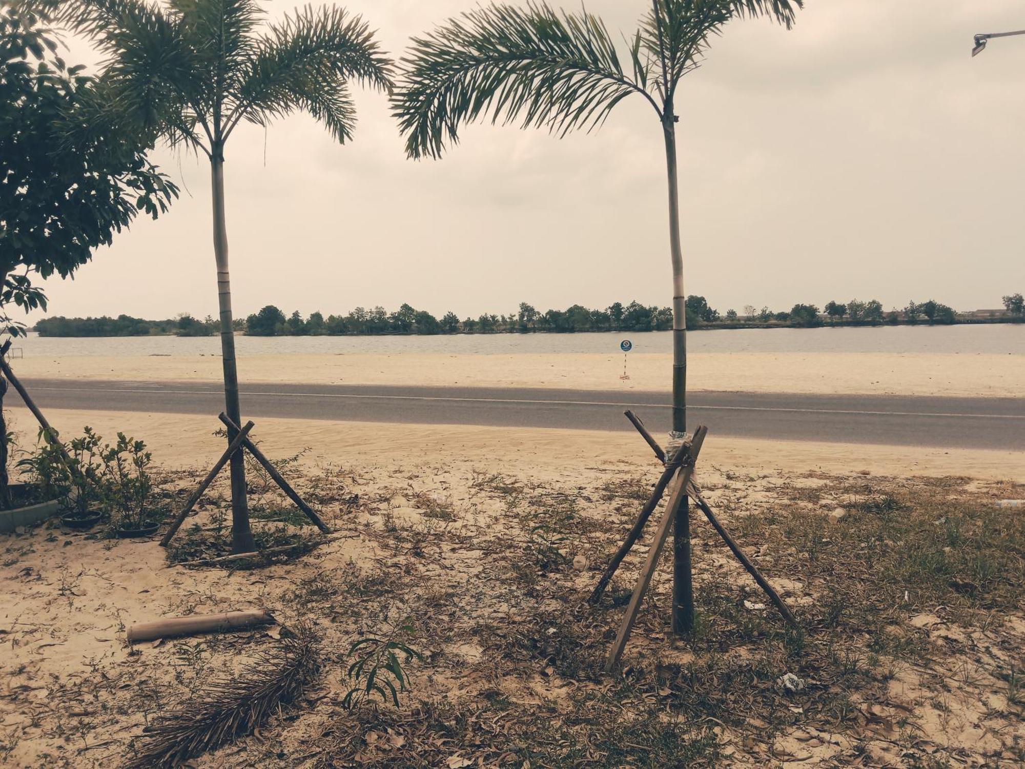 La Plage De Kampot By Lee & Hap Guest House Luaran gambar
