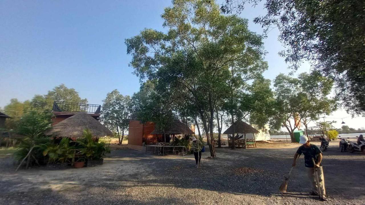 La Plage De Kampot By Lee & Hap Guest House Luaran gambar
