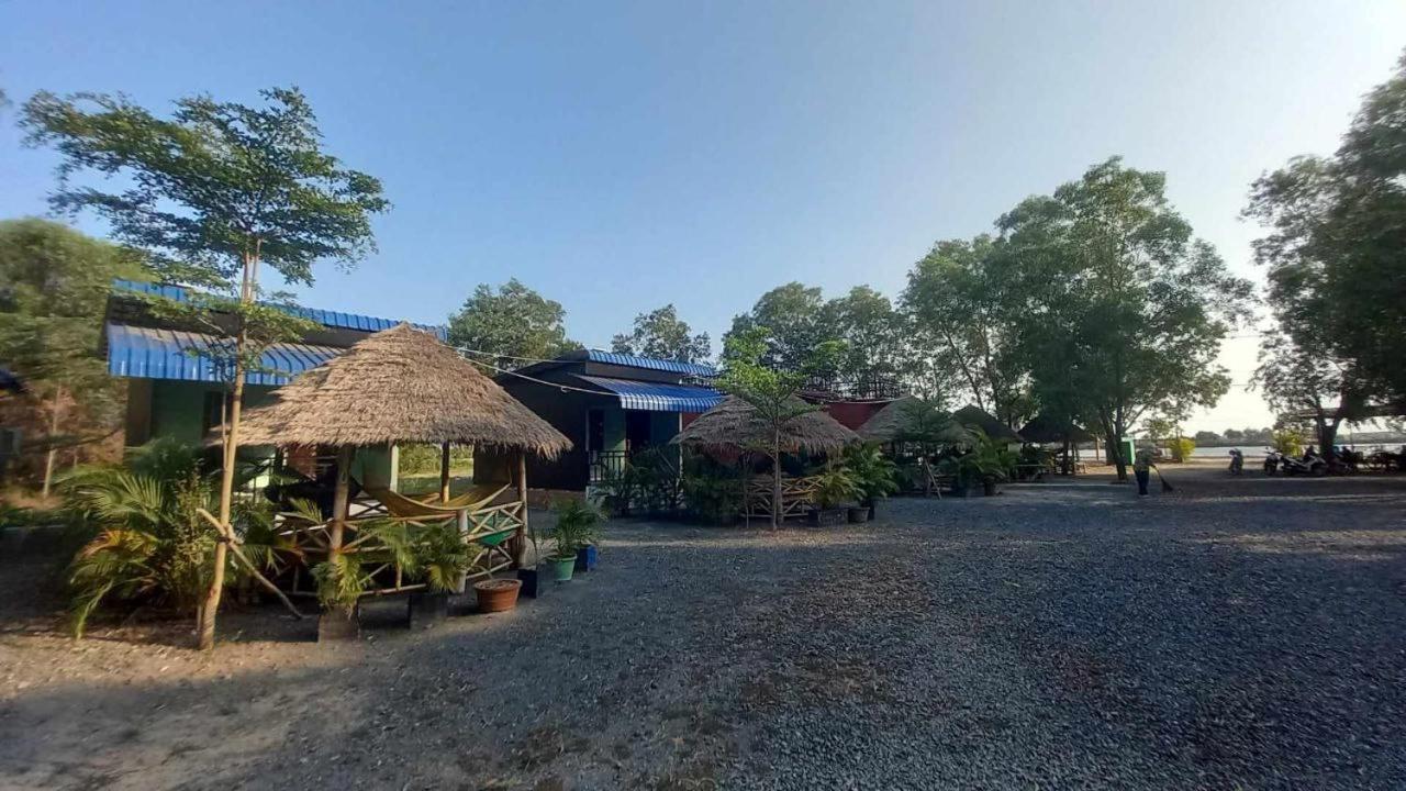 La Plage De Kampot By Lee & Hap Guest House Luaran gambar